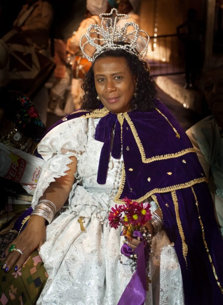 Rainha Isabel Casimira Gasparino na festa do reino