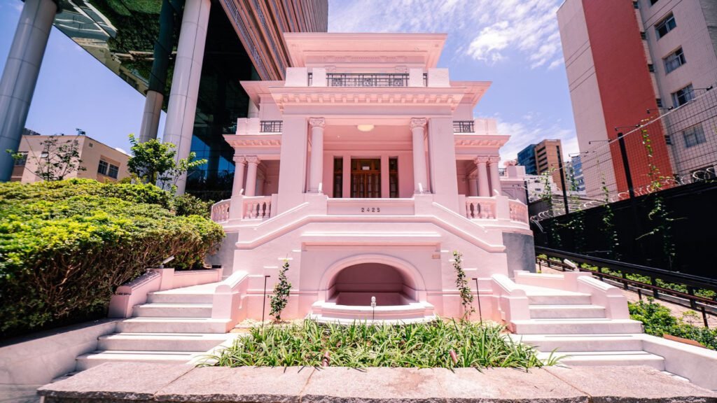 Passeio arquitetônico com Ulisses Morato Educativo Casa Rosada Gasmig Minas convida - programação integrante da 24ª Semana Nacional de Museus
