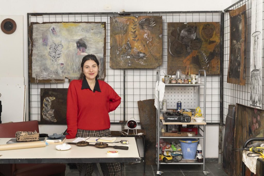 Em cartaz de 28 de julho a 13 de setembro de 2026, a exposição A ponta da língua, de Valentina Tedeschi,