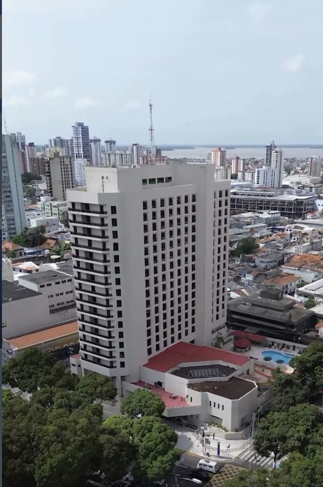 Hotel Princesa Louçã, um dos maiores símbolos da hotelaria paraense e uma referência em hospitalidade na Região Norte do Brasil.